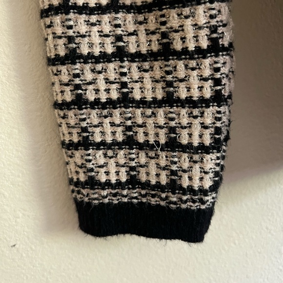 VICI oversized cardigan/sweater - Picture 3 of 8